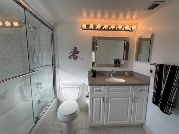 3001 Lincoln A 3001, Boca Raton FL 33434