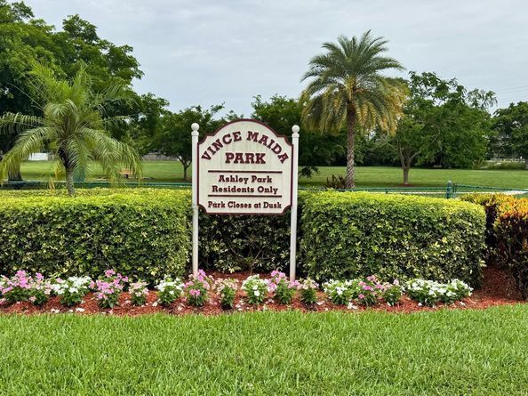 22544 Sawfish Terrace, Boca Raton FL 33428