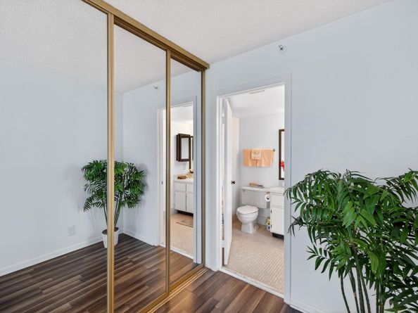 2112 S Cypress Bend Dr 401, Pompano Beach FL 33069