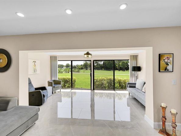 21207 Lago Cir D, Boca Raton FL 33433