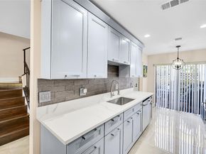 21207 Lago Cir D, Boca Raton FL 33433