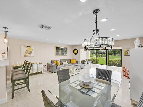 21207 Lago Cir D, Boca Raton FL 33433
