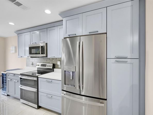 21207 Lago Cir D, Boca Raton FL 33433