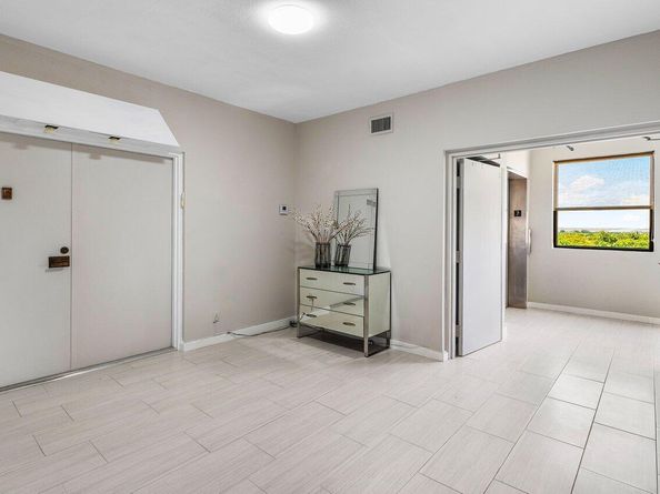 7351 Promenade Drive F702, Boca Raton FL 33433