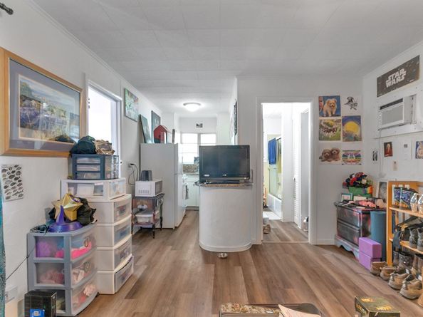 713 10th Avenue N, Lake Worth Beach FL 33460