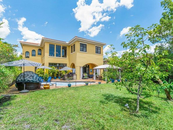 8146 Emerald Avenue, Parkland FL 33076