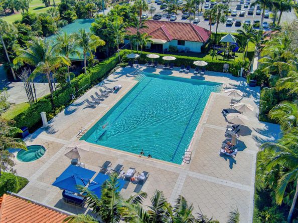 1770 Flagler Manor Circle, West Palm Beach FL 33411
