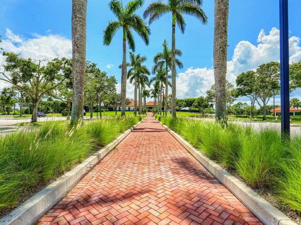 1770 Flagler Manor Circle, West Palm Beach FL 33411