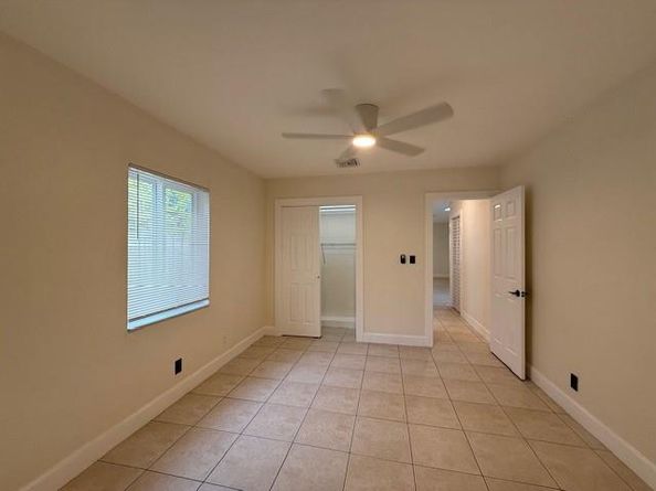 1621-1623 NE 16th Ter, Fort Lauderdale FL 33305