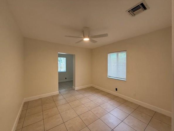 1621-1623 NE 16th Ter, Fort Lauderdale FL 33305