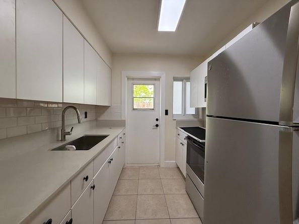 1621-1623 NE 16th Ter, Fort Lauderdale FL 33305