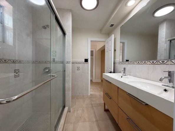 1621-1623 NE 16th Ter, Fort Lauderdale FL 33305