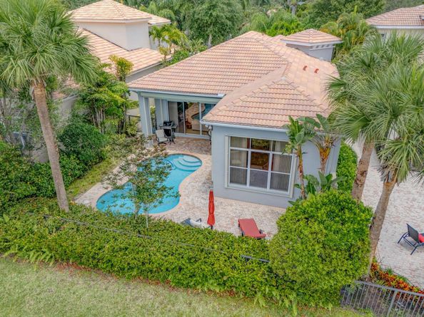 209 Andalusia Drive, Palm Beach Gardens FL 33418