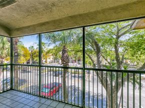 3083 N Oakland Forest Dr 302, Oakland Park FL 33309