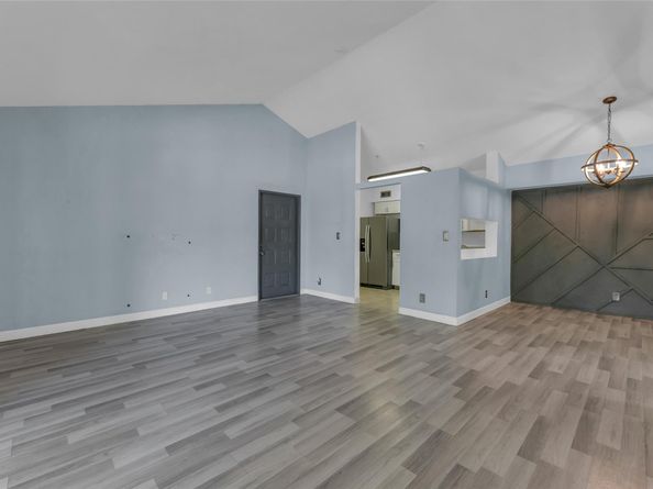 3083 N Oakland Forest Dr 302, Oakland Park FL 33309