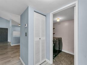3083 N Oakland Forest Dr 302, Oakland Park FL 33309