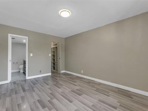 3083 N Oakland Forest Dr 302, Oakland Park FL 33309
