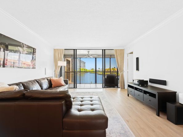 1100 SE 5th Ct 33, Pompano Beach FL 33060