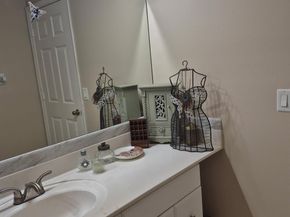 219 Riverwalk Cir 219, Sunrise FL 33326