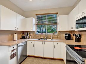 219 Riverwalk Cir 219, Sunrise FL 33326