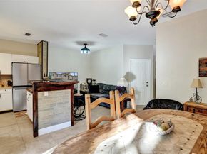 219 Riverwalk Cir 219, Sunrise FL 33326