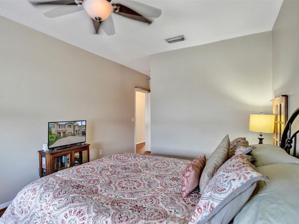 219 Riverwalk Cir 219, Sunrise FL 33326