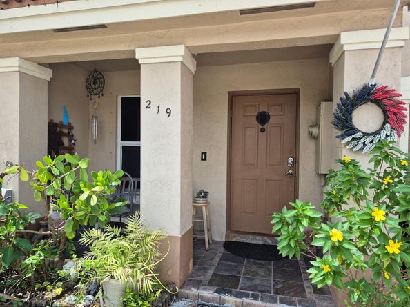 219 Riverwalk Cir 219, Sunrise FL 33326
