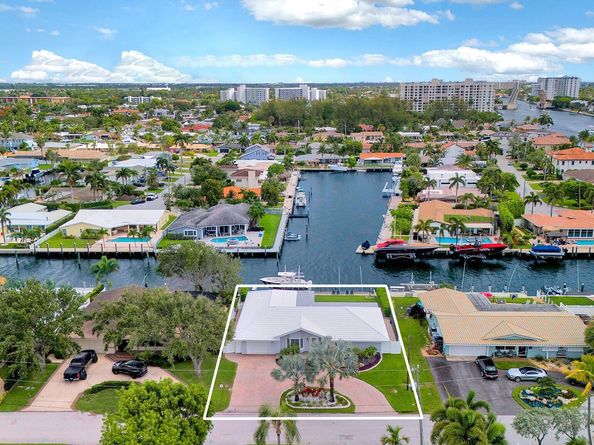 2739 NE 10 Street, Pompano Beach FL 33062