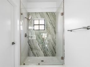 5794 Parkwalk Cir, Boynton Beach FL 33472