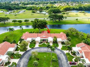 5794 Parkwalk Cir, Boynton Beach FL 33472