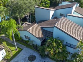 22362 Pineapple Walk Drive, Boca Raton FL 33433