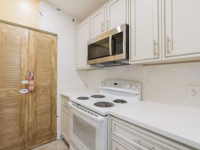 22362 Pineapple Walk Drive, Boca Raton FL 33433