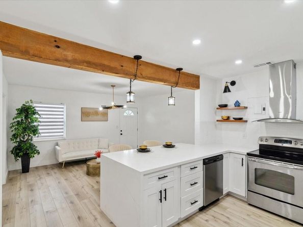 1032 NW 11th Place, Fort Lauderdale FL 33311