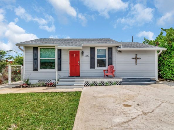 850 Green Street Street, West Palm Beach FL 33405