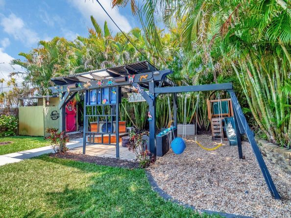850 Green Street Street, West Palm Beach FL 33405