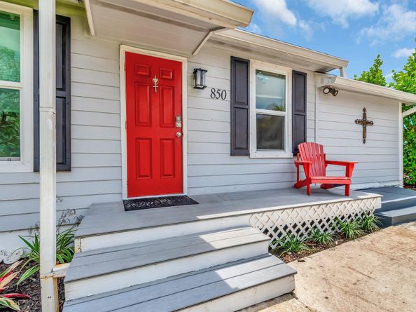 850 Green Street Street, West Palm Beach FL 33405