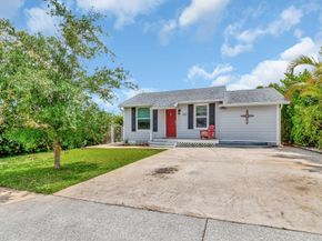 850 Green Street Street, West Palm Beach FL 33405