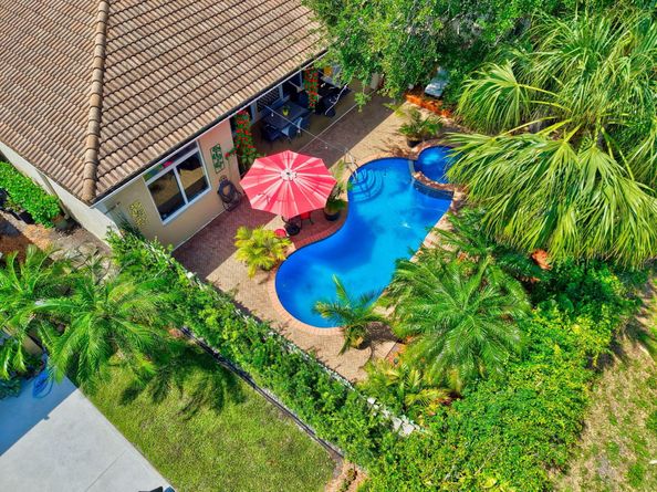 5215 Ventura Drive, Delray Beach FL 33484