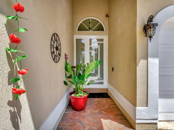 5215 Ventura Drive, Delray Beach FL 33484