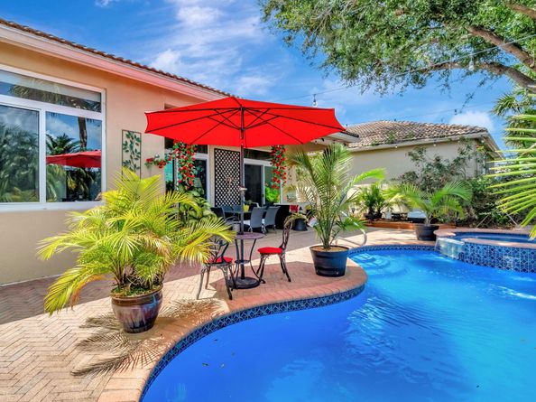 5215 Ventura Drive, Delray Beach FL 33484
