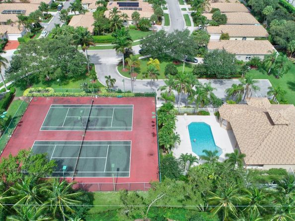 5215 Ventura Drive, Delray Beach FL 33484