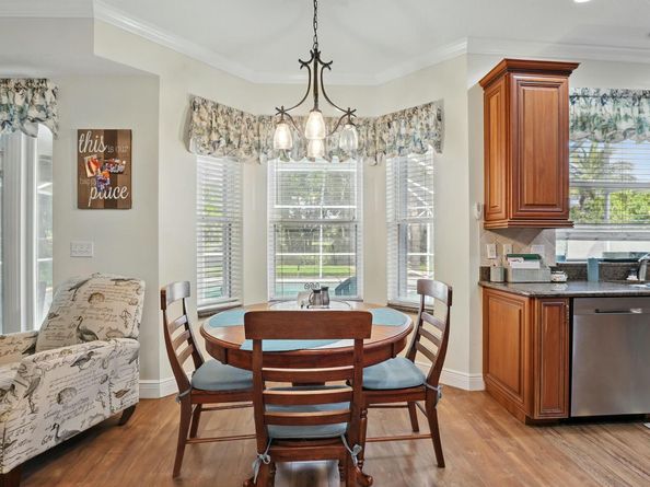15032 Oak Chase Court, Wellington FL 33414