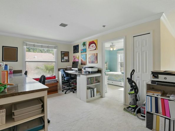 15032 Oak Chase Court, Wellington FL 33414