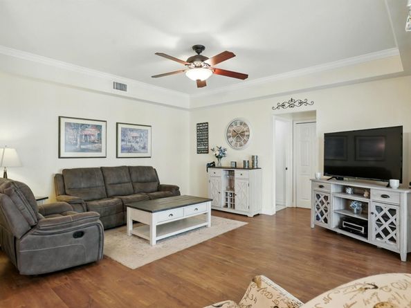15032 Oak Chase Court, Wellington FL 33414