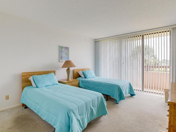 4770 Fountains Drive 302, Lake Worth FL 33467