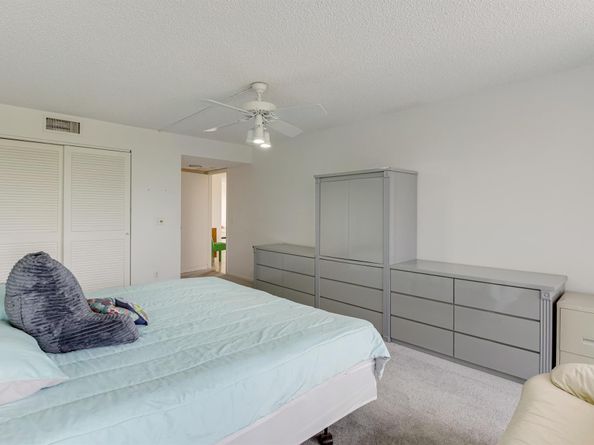 4770 Fountains Drive 302, Lake Worth FL 33467