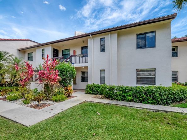 7956 Eastlake Drive E 16E, Boca Raton FL 33433