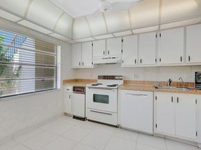 7956 Eastlake Drive E 16E, Boca Raton FL 33433