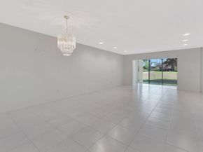 7956 Eastlake Drive E 16E, Boca Raton FL 33433