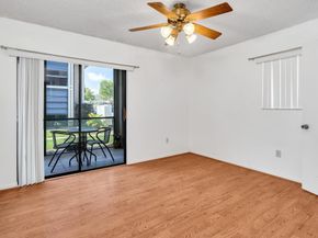 7717 Ashmont Cr 109, Tamarac FL 33321